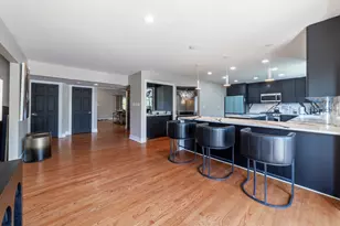 8607 Glenshire St, Tinley Park, IL 60487 - Photo 9