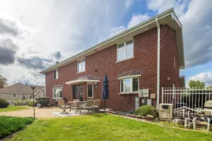 8607 Glenshire St, Tinley Park, IL 60487 - Photo 49