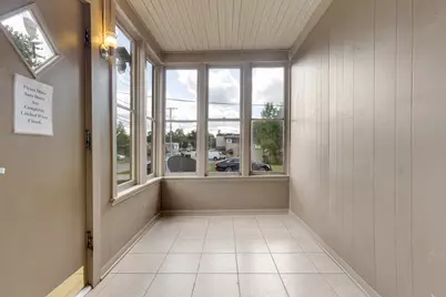 537 Hartford Avenue, Aurora, IL 60506 - Photo 3