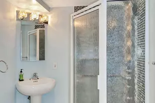 1096 S Wildwood Ave, Kankakee, IL 60901 - Photo 31