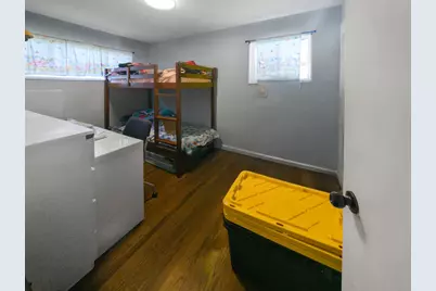 417 W Terrace Street, Villa Park, IL 60181 - Photo 11