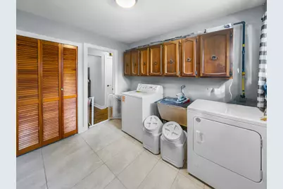 417 W Terrace Street, Villa Park, IL 60181 - Photo 17