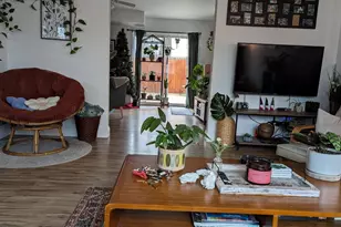 239 Dover Dr, Des Plaines, IL 60018 - Photo 3