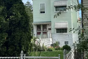 3037 N Central Park Ave, Chicago, IL 60618 - Photo 5