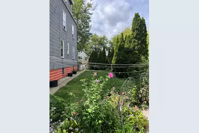 3037 N Central Park Avenue, Chicago, IL 60618 - Photo 3