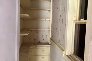 3037 N Central Park Ave, Chicago, IL 60618 - Photo 15