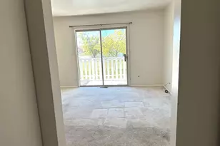 4542 Windsor Ln, Country Club Hills, IL 60478 - Photo 7