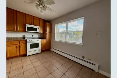 317 S Plum Grove Road #5, Palatine, IL 60067 - Photo 5