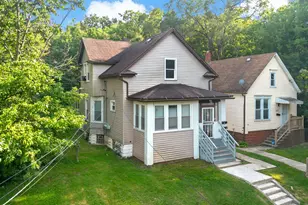 150 Hickory St, Chicago Heights, IL 60411 - Photo 1