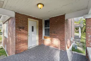 918 S 3rd St, Rockford, IL 61104 - Photo 3