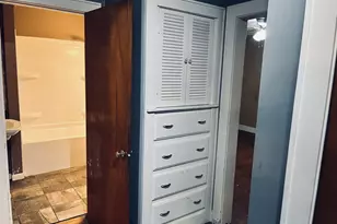 1249 Creve Coeur St, Lasalle, IL 61301 - Photo 5