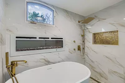 18838 W Hickory Street, Mundelein, IL 60060 - Photo 27