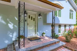 18838 W Hickory St, Mundelein, IL 60060 - Photo 5