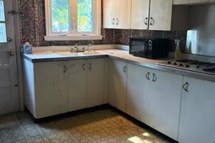 2501 Crawford Ave, Evanston, IL 60201 - Photo 5