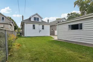 1910 S 22nd Ave, Maywood, IL 60153 - Photo 31