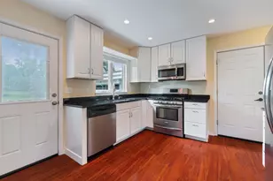 21625 W Ravine Dr, Lake Zurich, IL 60047 - Photo 17