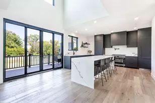 3112 Cara Ln, Oak Brook, IL 60523 - Photo 9