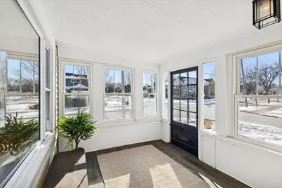 175 N Berteau Avenue, Elmhurst, IL 60126 - Photo 3