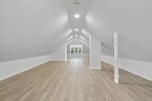 7234 N Hamilton Ave, Chicago, IL 60645 - Photo 33