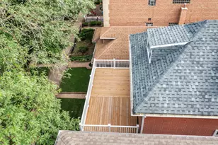 7234 N Hamilton Ave, Chicago, IL 60645 - Photo 37