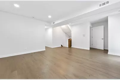 7234 N Hamilton Avenue, Chicago, IL 60645 - Photo 23