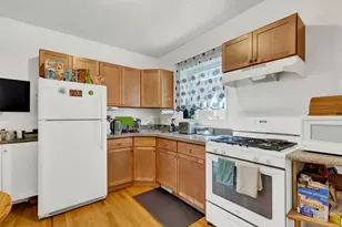 2554 N Oak Park Ave, Chicago, IL 60707 - Photo 5