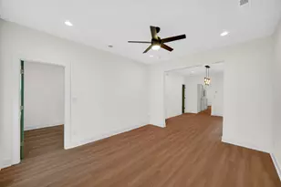 5935 S Justine St, Chicago, IL 60636 - Photo 9