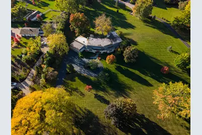 418 W County Line Road, Barrington, IL 60010 - Photo 1