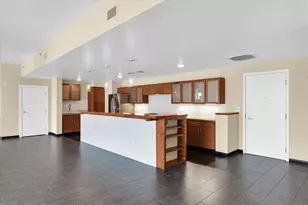 301 N Neil St, Champaign, IL 61820 - Photo 35