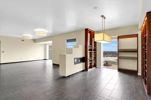 301 N Neil St, Champaign, IL 61820 - Photo 17