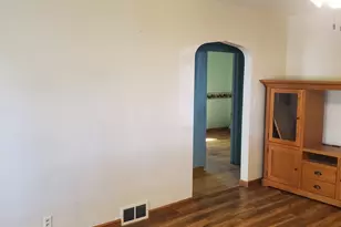 105 Seiler St, Martinton, IL 60951 - Photo 9