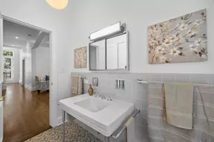 1252 N State Pkwy, Chicago, IL 60610 - Photo 25