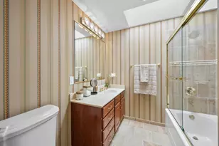 1252 N State Pkwy, Chicago, IL 60610 - Photo 39