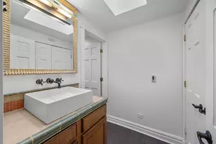 1252 N State Pkwy, Chicago, IL 60610 - Photo 51