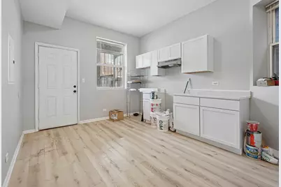 1549 S Saint Louis Avenue, Chicago, IL 60623 - Photo 7