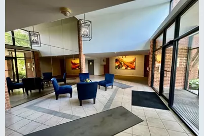 1415 E Central Road #301A, Arlington Heights, IL 60005 - Photo 3