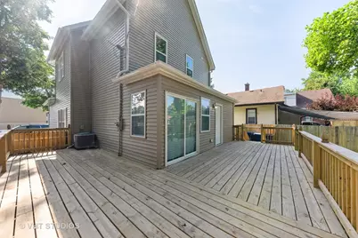 1210 Park Avenue, North Chicago, IL 60064 - Photo 17