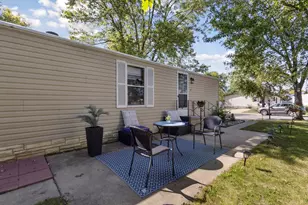 579 Park Ave, Belvidere, IL 61008 - Photo 27