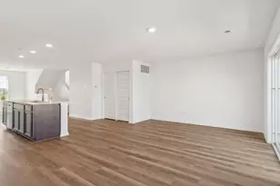 1407 Oakfield Ln, Pingree Grove, IL 60140 - Photo 13