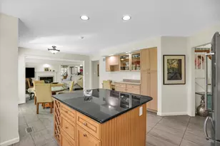 1806 Bentbrook Dr, Champaign, IL 61822 - Photo 15