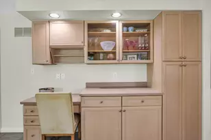 1806 Bentbrook Dr, Champaign, IL 61822 - Photo 19