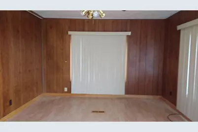 2247 Astor Street, Sauk Village, IL 60411 - Photo 5