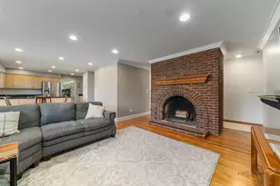 5 Lagoon Dr, Hawthorn Woods, IL 60047 - Photo 17