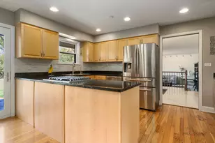 5 Lagoon Dr, Hawthorn Woods, IL 60047 - Photo 13