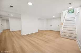 1423 Asbury Ave, Winnetka, IL 60093 - Photo 37