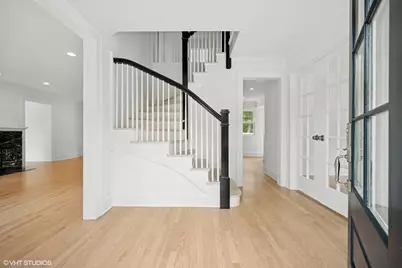 1423 Asbury Avenue, Winnetka, IL 60093 - Photo 3