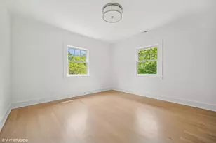 1423 Asbury Ave, Winnetka, IL 60093 - Photo 25