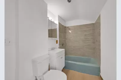 11548 S State Street, Chicago, IL 60628 - Photo 9