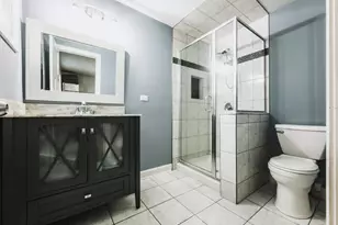 30W165 Estes St, Naperville, IL 60563 - Photo 13