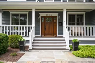 1028 Shady Ln, Glen Ellyn, IL 60137 - Photo 3